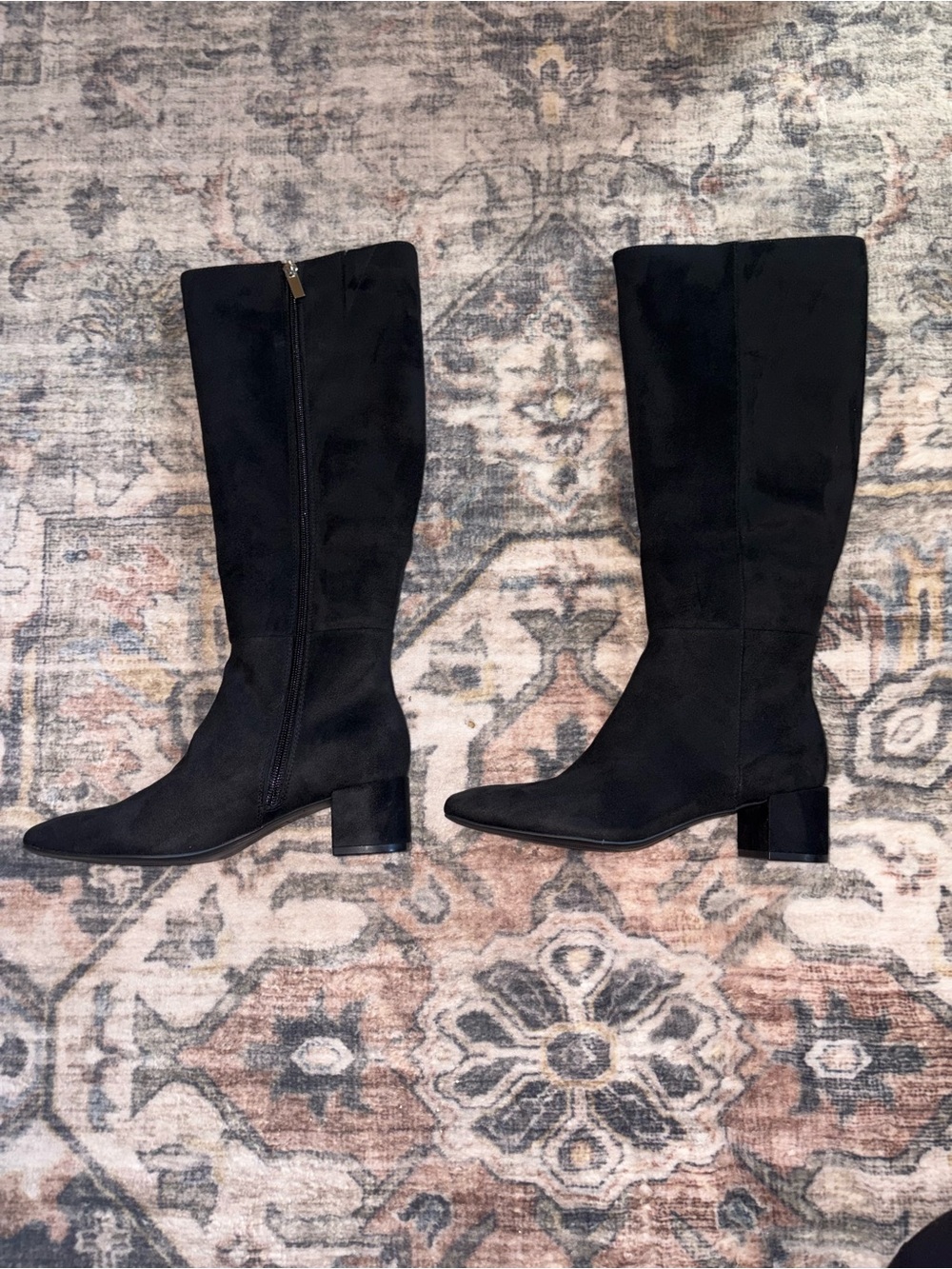 NWT BANDOLINO Black Boots